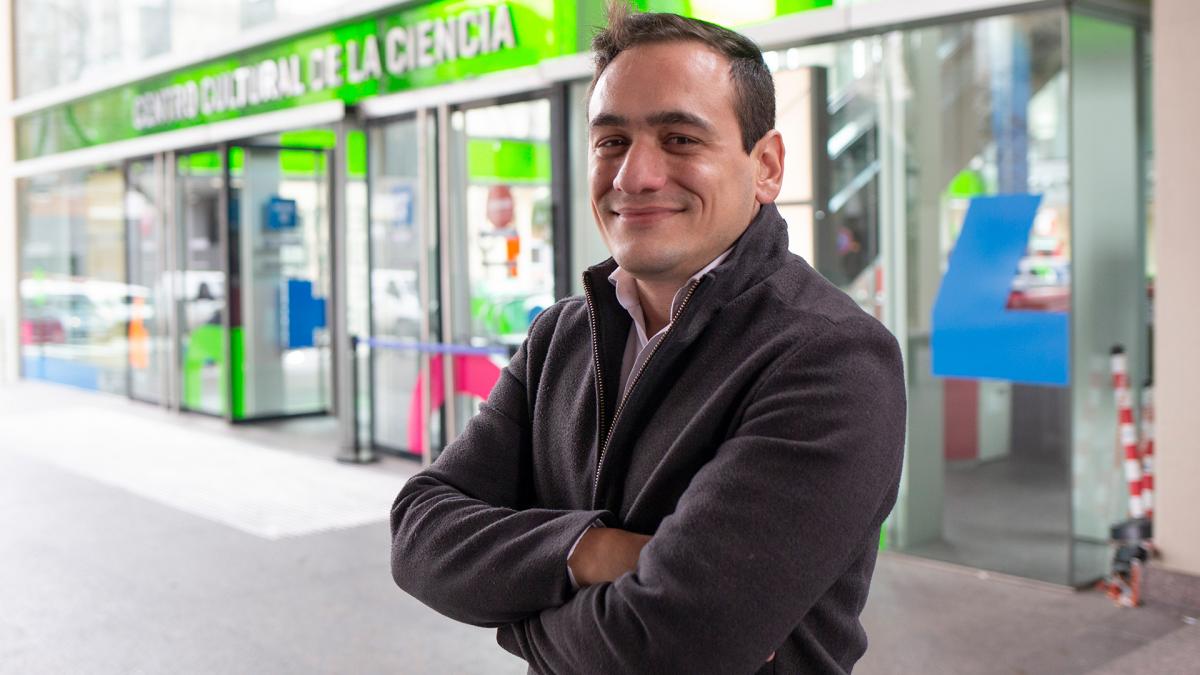 Maximiliano Scheinkman ingeniero en la empresa de ciberseguridad Fortinet y uno de los docentes de la capacitacin Foto Victoria Gesualdi