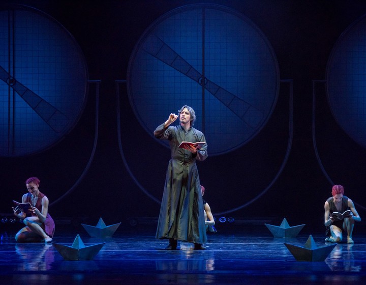 "La tempestad" de Shakespeare, por el Ballet Contemporáneo del San Martín, codirigido por Andrea Chinetti y Diego Poblete. Foto de prensa gentileza Carlos Furman.